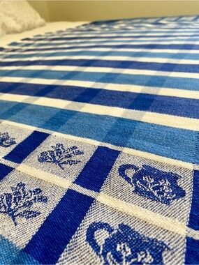 Vintage April Cornell Blue Teapot Tablecloth 46x46